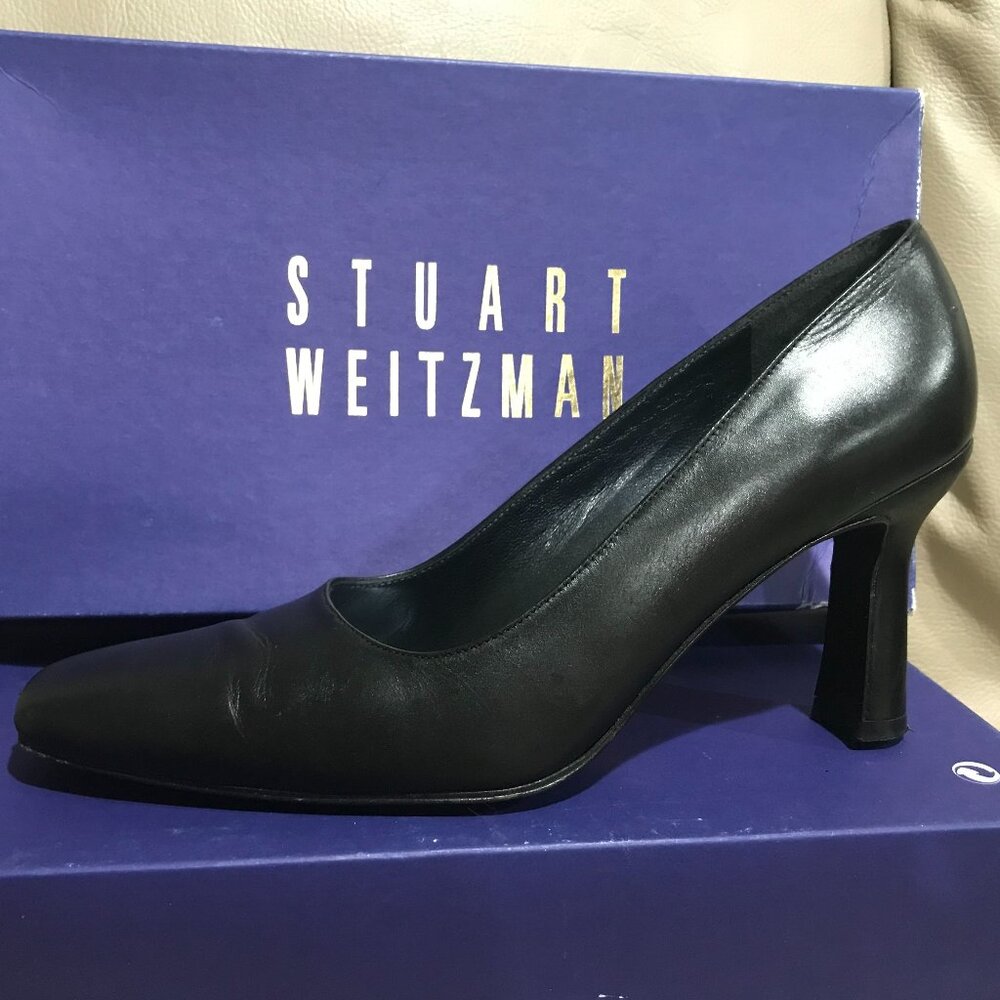 Stuart Weitzman heels (PREOWNED) (NARROW) (7 1/2 N)